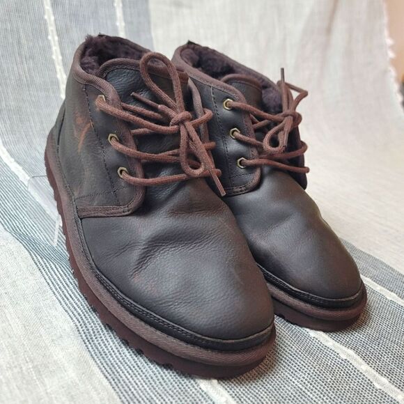 UGG Australia Men's Neumel Chukka Boots - Picture 1 of 11